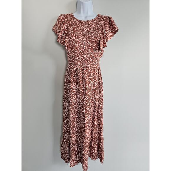 Old Navy Dress Womens XL Ditzy Floral Ruffle Smocked Maxi Boho Cottage Modest - Picture 1 of 9